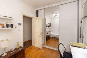 Image 16 - 920682