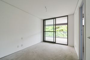Image 18 - 920683