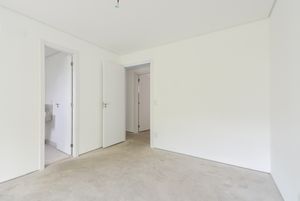 Image 19 - 920683
