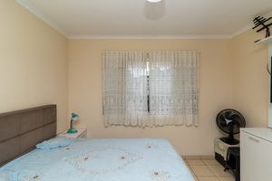 Image 21 - 920686