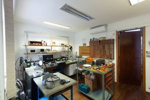 Image 23 - 920687