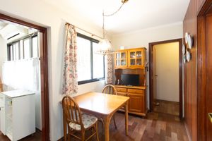 Image 8 - 920687