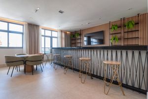 Image 36 - 920711