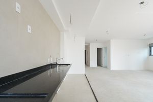 Image 18 - 920714