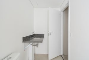 Image 27 - 920714