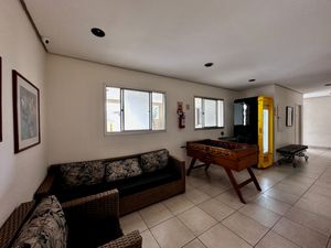 Image 37 - 920715