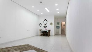 Image 30 - 920717