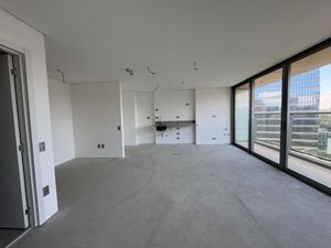 Image 10 - 920727