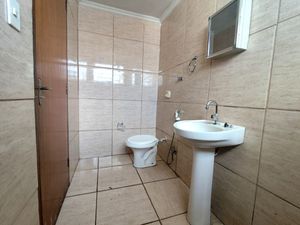 Image 21 - 920733