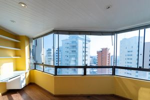 Image 6 - 920742