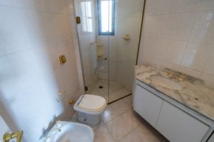 Image 31 - 920742