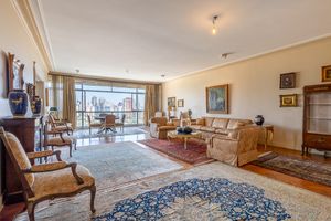 Image 1 - 920758