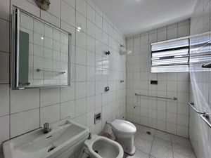 Image 37 - 920759