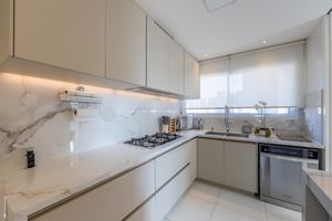 Image 38 - 920760