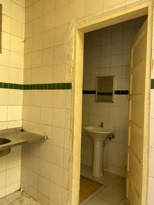 Image 6 - 920763