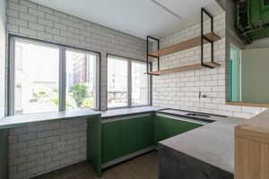 Image 4 - 920765