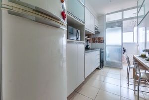 Image 21 - 920794