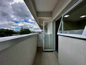 Image 26 - 920842