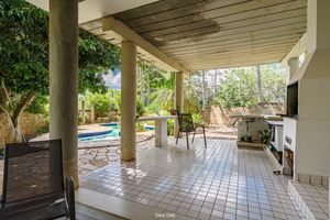 Image 15 - 920847