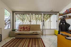 Image 13 - 920847