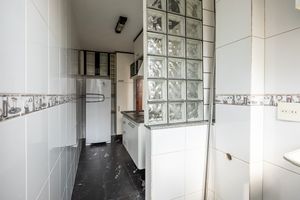Image 19 - 920848