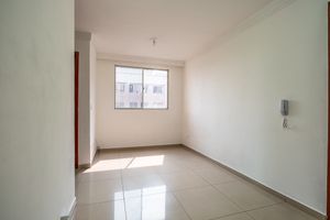 Image 1 - 920848