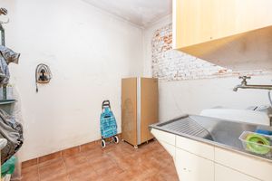 Image 39 - 920855