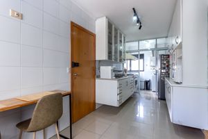 Image 33 - 920879