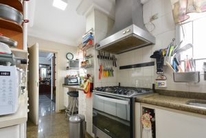 Image 24 - 920883