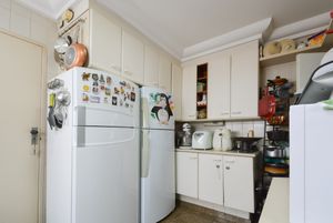 Image 26 - 920883