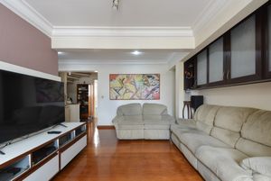 Image 32 - 920883