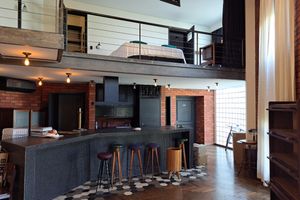 Image 6 - 920913