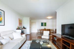Image 3 - 920954