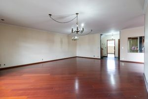 Image 3 - 920956