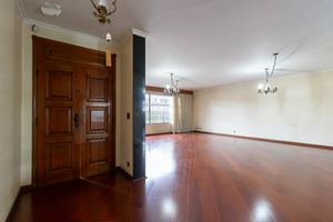 Image 4 - 920956