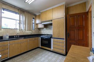 Image 12 - 920956