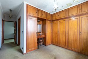 Image 30 - 920956