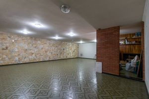 Image 37 - 920956