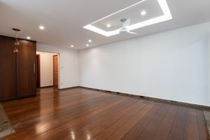 Image 3 - 920961