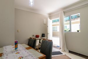 Image 4 - 921014