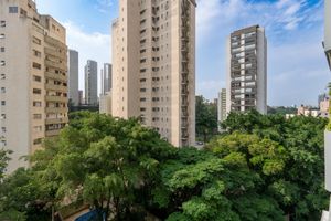 Image 19 - 921023