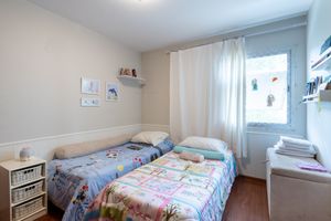 Image 30 - 921023
