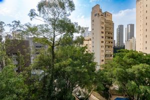 Image 18 - 921023