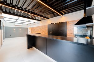 Image 24 - 921024