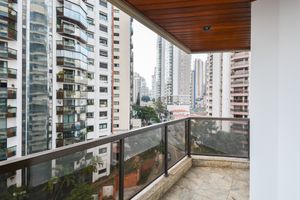 Image 6 - 921051