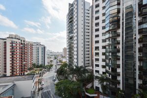 Image 8 - 921051