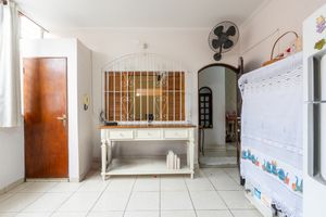 Image 9 - 921052