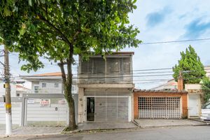 Image 31 - 921052