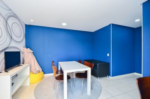 Image 39 - 921053