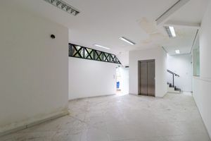 Image 51 - 921066